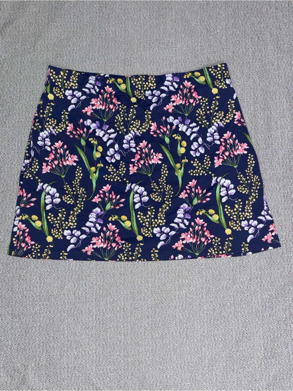 J McLaughlin navy pink wildflower botanical print stretch jersey skort sz Large